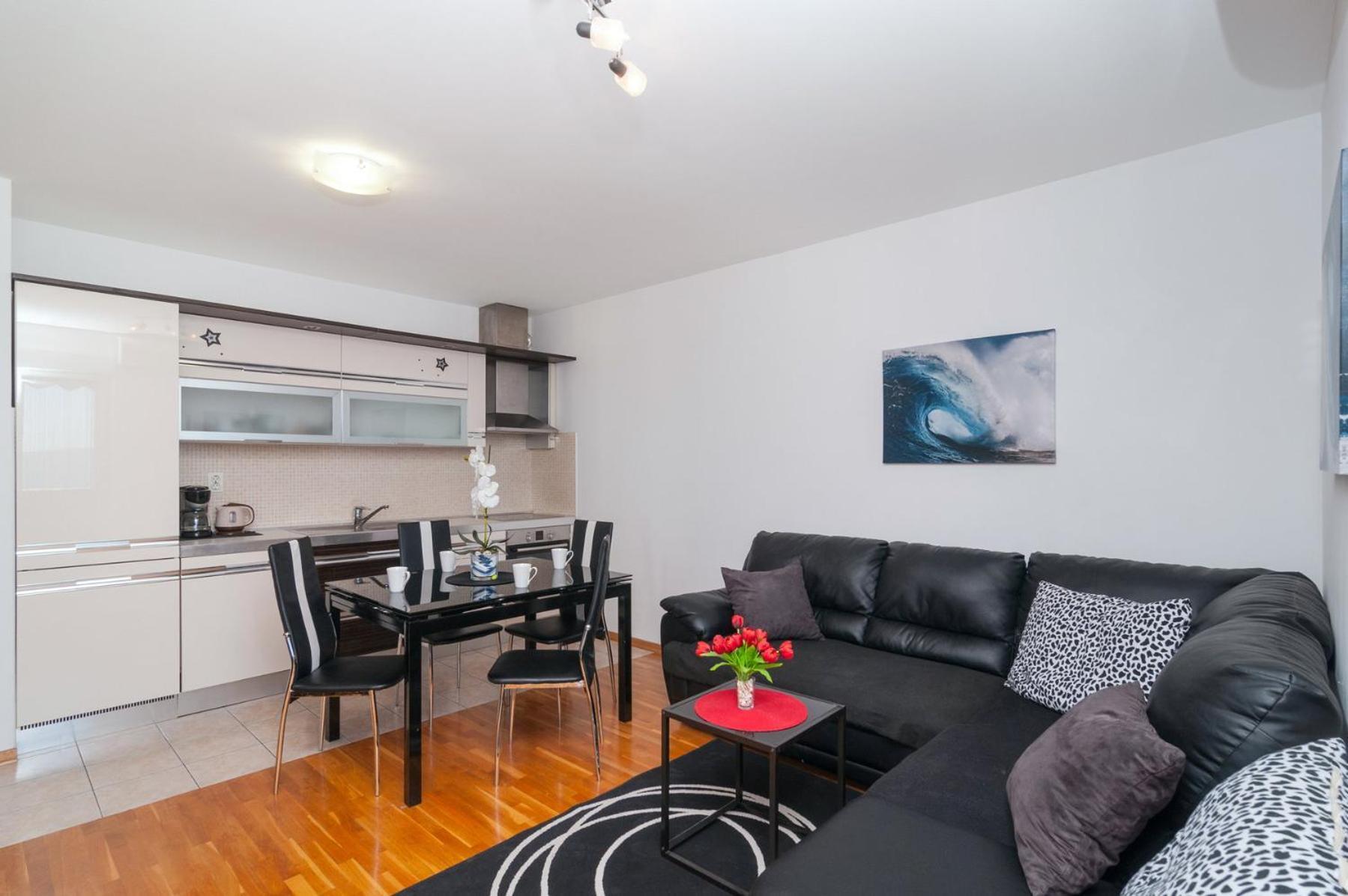 Apartment Beverly 1 Omis